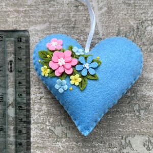 Floral blue heart, Mothers Day gift, Felt heart, Spring decor, Heart decor, Floral decor, Gift for her, Wedding favors, Wedding favours image 6