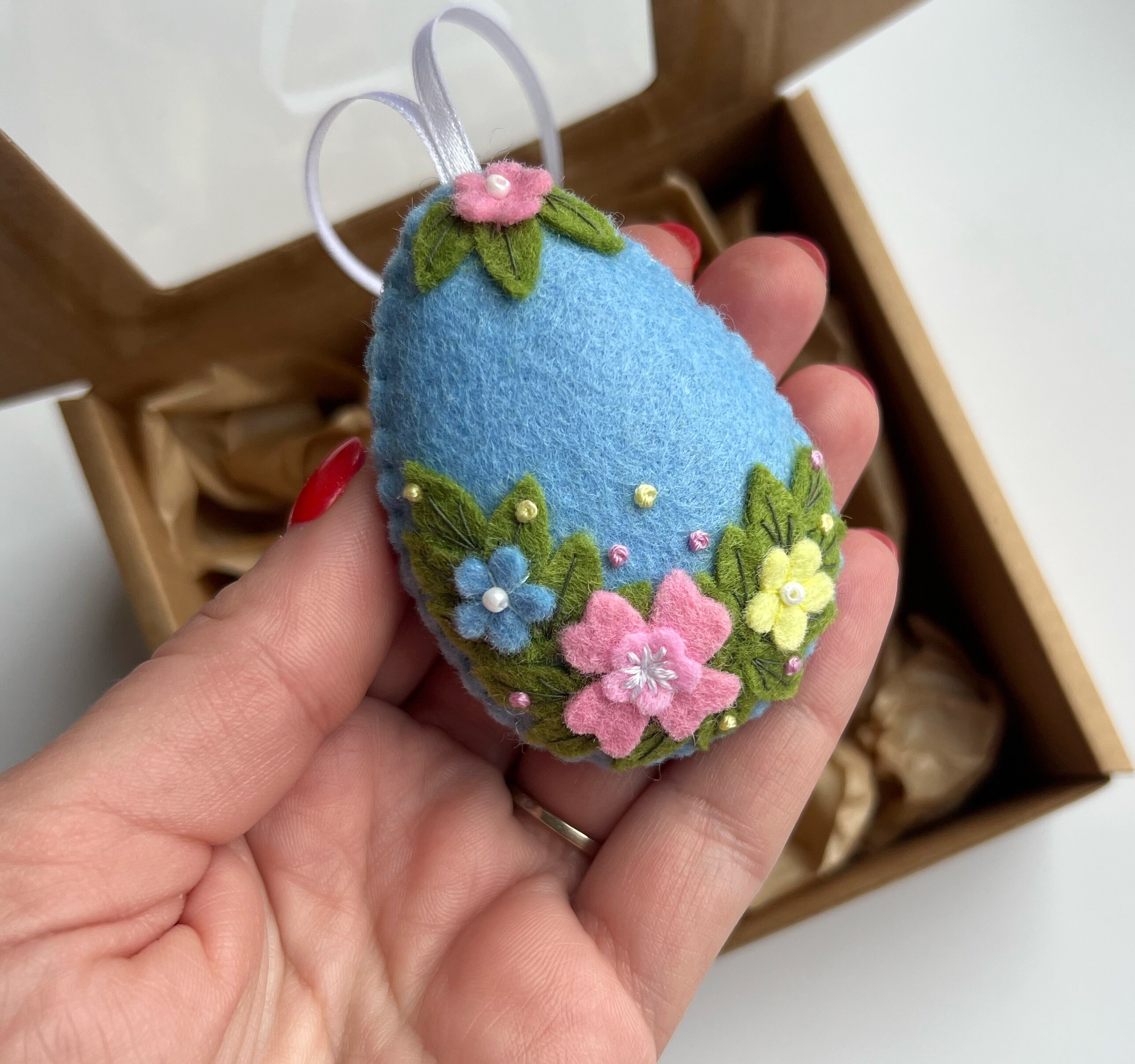 12 Uova Di Pasqua In Feltro Colorate – Decorazioni Da Appendere Per Albero Di Pasqua, Primaverili, 6x4,5 Cm, Motivi Floreali E Coniglietti - 3