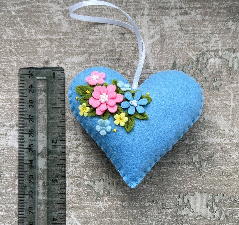 Floral blue heart, Mothers Day gift, Felt heart, Spring decor, Heart decor, Floral decor, Gift for her, Wedding favors, Wedding favours image 5