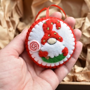 Set of 5 felt Christmas ornaments, Christmas decorations, Christmas tree, penguin, reindeer, gingerbread house, gnome image 4