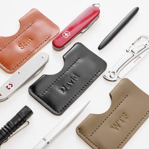 Plantilla de organizador de billetera EDC minimalista con patrón en PDF: patrón de bolsillo de cuero para bolígrafo Fisher Space, navaja suiza o Alox Solo