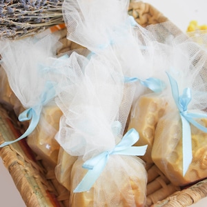 12 pcs Momma-to-bee , Honey Bee 100% vegan Soap favors, Cruelty free  favors, baby shower favors, baby shower, bee favors, bee shower favors