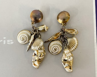 Vintage 80s Shell Clip On Earrings, Gold Tone and Cream, Boho Dangly Earrings, Statement Clip Ons, Beachy Theme