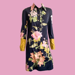 Vintage Ken Scott Floral Dress, 1980s, 80s era, Black, Pink and Gold, BUtton Down Shirt Placket, Knee Length Dress, Flower Motif