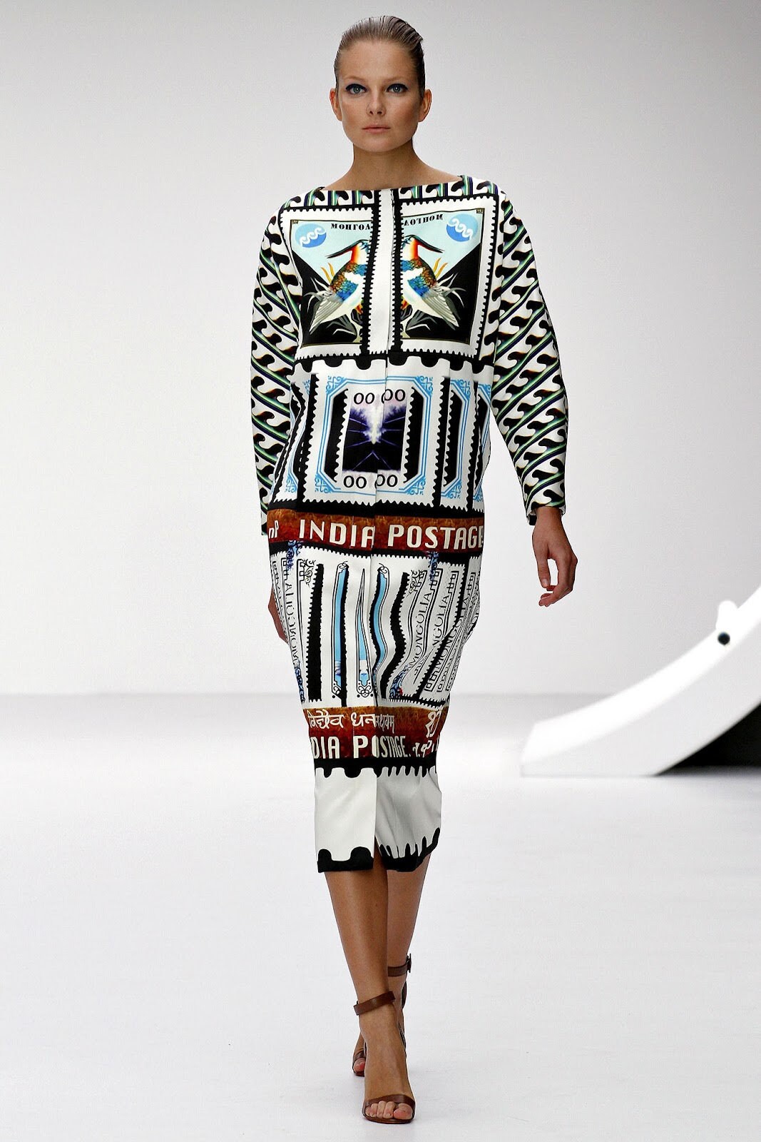 その他ブランド(ソノタブランド) / MARY KATRANTZOU/長袖Tシャツ