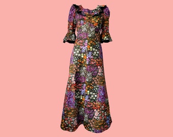Vintage 70s Floral Maxi Dress | Ruffled Scoop Neck | Trumpet Sleeves | Black Floral Maxi | 1970s Evening Dress | UK 10-12, EU 38-40, US 8-10