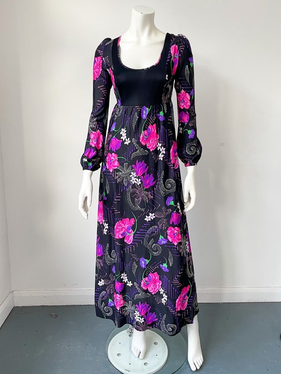 Vintage 70s Floral Maxi Dress, Black & Pink, Flow… - image 2