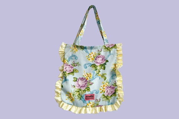 Floral Lemon Shoulder Bag 1 / Woman