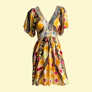 Anna Sui African Print Silk Dress, Summer Sun Dress, Metallic Details, V-Neckline, Floaty Sleeves, Minidress, Size 2 US, UK Size 6