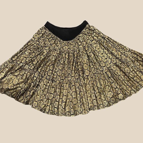 Vintage Especially Betsey Johnson Lace Skirt, 80s, Gold Lace and Black with Elasticated Waistband, Knee Length Skirt, Petticoat, Sheer Skirt
