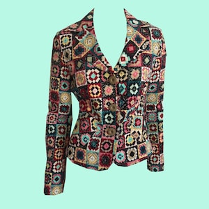 Blazer vintage de Moschino Jeans: chaqueta con estampado de crochet de los años 90, talla 12 (EE. UU.)
