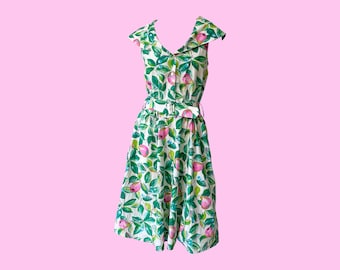 Vintage 50s Cotton Print Dress, Green and Pin, V-Neckline, Belted, Peach Print, 1950s, A-Line, Button Down, Summer