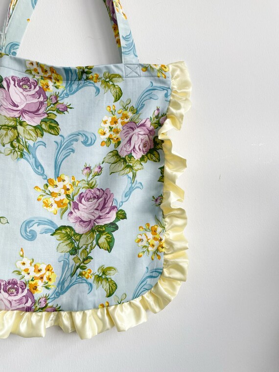 Vintage floral tote bag deals