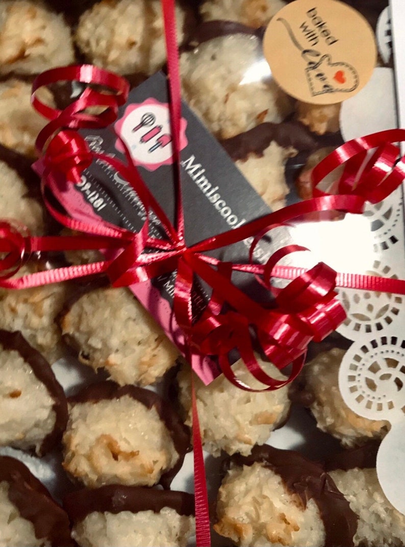 COCONUT MACAROONS image 2