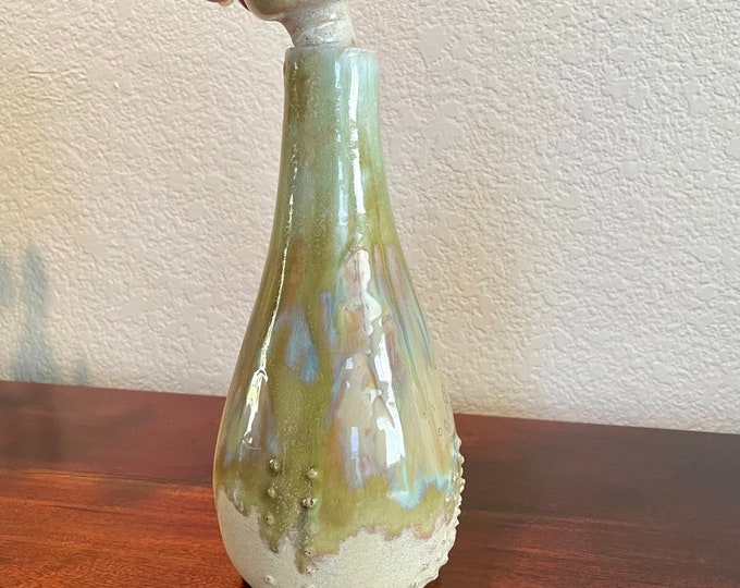Handmade ceramic bottle, Rustic stoneware oil bottle, Handmade ceramic oil dispenser, Vinegar bottle, gift idea, Home deco