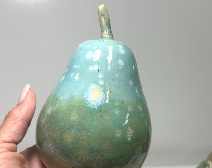 Ceramic Pear | HOME DECOR