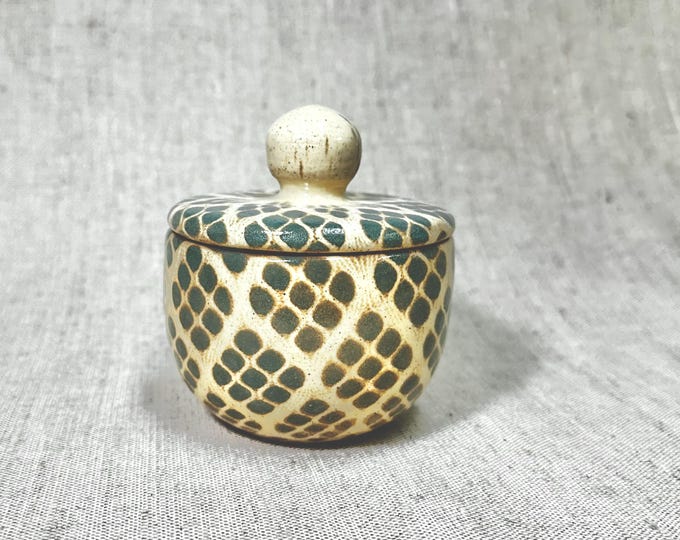 Decorative container | HOME DECOR