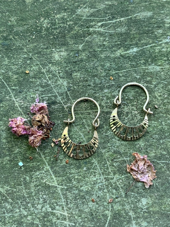 10k Yellow Gold Dainty Drop Earrings