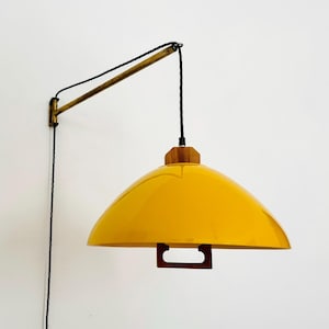 Large Adjustable Mid-Century Modern Brass Wall Lamp | 1950s