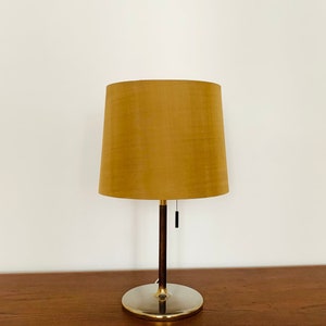 Beautiful Mid-Century Modern Table Lamp | 1960s