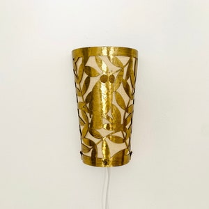 Golden Hollywood Regency Wall Lamp | 1960s