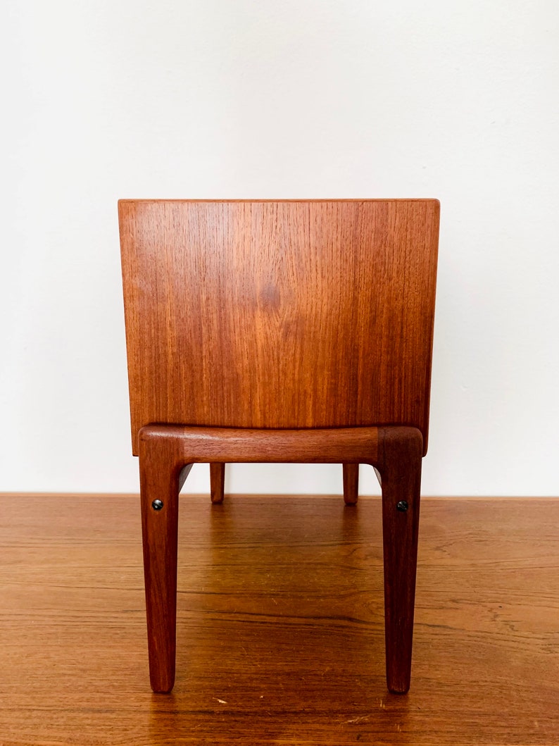 Comodino Mid-Century moderno in legno di teak, Danimarca, di Arne Vodder per Vamo 1960 immagine 8