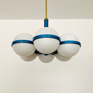 Amazing Mid-Century Modern Sputnik chandelier | 1960s