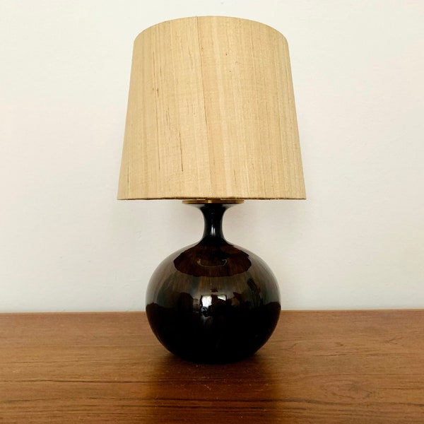 Mid-Century Modern ceramic table lamp | 1960s