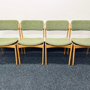 Set of 4 Danish Mid-Century Modern Oak Dining Chairs by Erik Buch for O.D. Mobler | 1960s