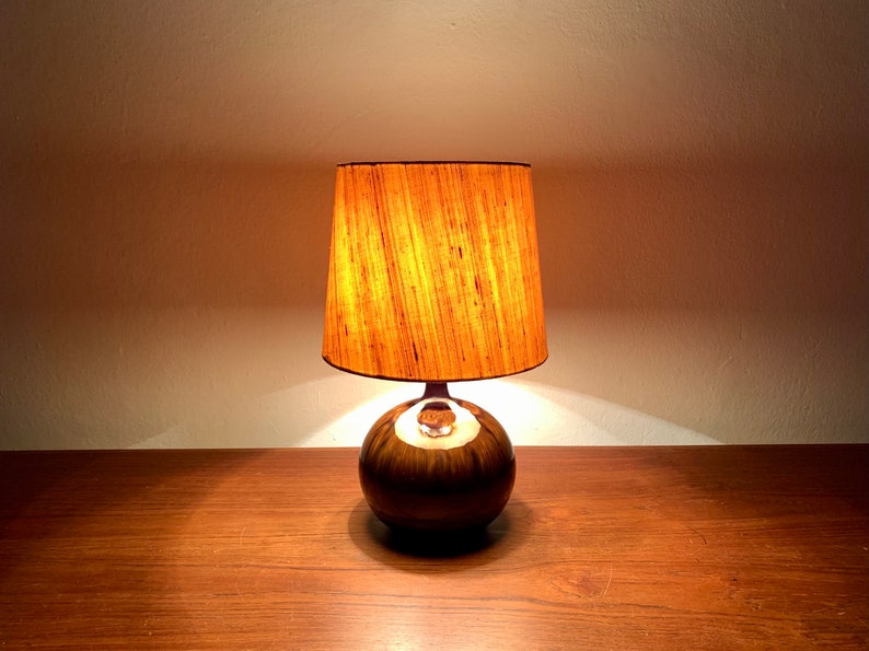 Mid-Century Modern ceramic table lamp 1960s image 7