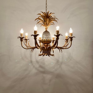 Large Italian Hollywood Regency Pineapple Chandelier by Hans Kögl 1960s image 6