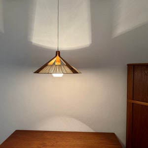 Mid-Century Modern Sisal and Walnut Pendant Lamp by Temde 1960s 画像 5