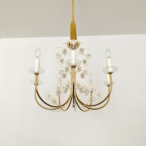 Amazing Mid-Century Modern Crystal Glass Chandelier by Vereinigte Werkstätten Collection 1950s image 4