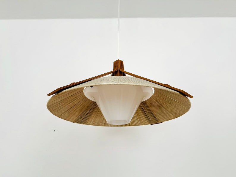 Mid-Century Modern Sisal and Walnut Pendant Lamp by Temde 1960s 画像 3
