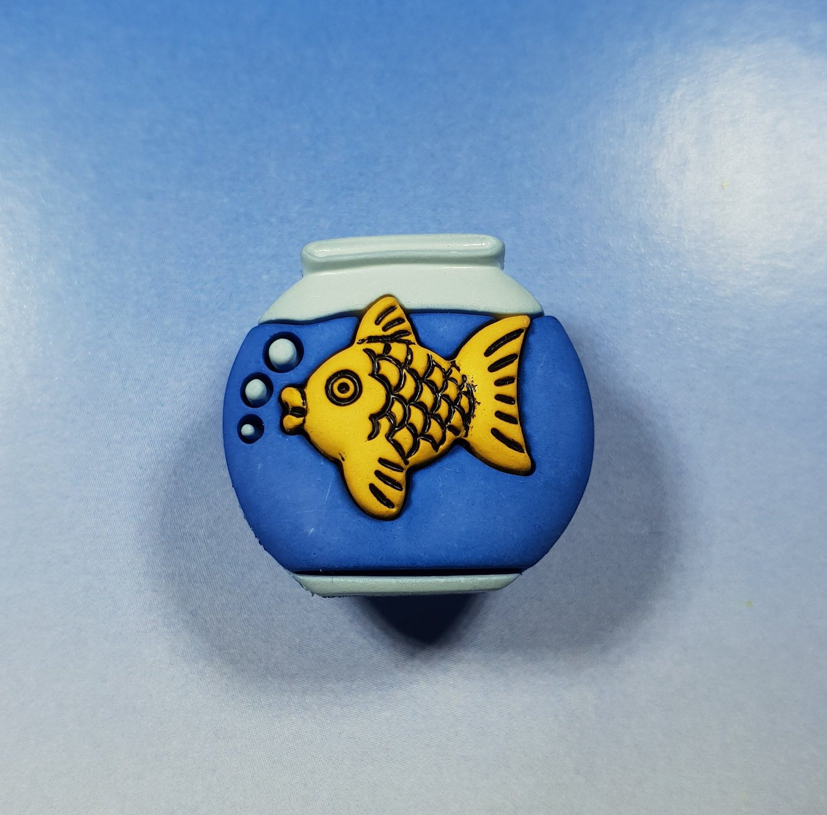 Pin Badge Novelty Goldfish Fish Bowl Lapel Pin Hat Pin Gift Bag Pin Animal
