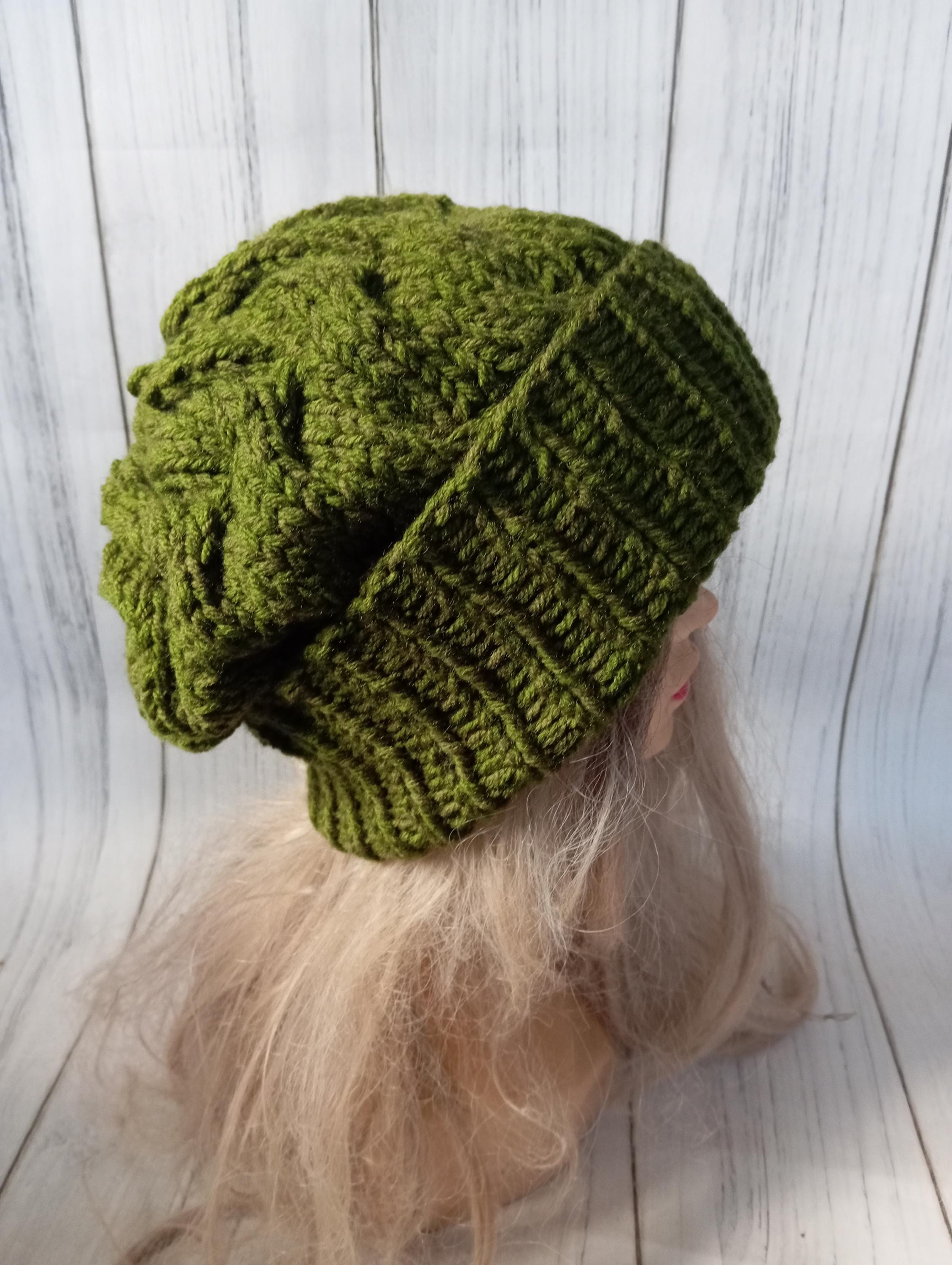 Chunky Knit Cable Slouchy Beanie: Unisex Acrylic Winter Hat 