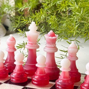 Resin Chess Sets with board, Chess set with unique chess pieces, Chess Set, Gift, Handmade Chess Board, Handcrafted Chess set, Chess Gifts