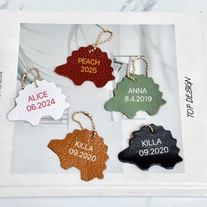 Llavero de erizo de cuero personalizado, accesorios, llavero, regalo para ella, inicial estampada personalizada para bebé, regalo de San Valentín, regalo de aniversario