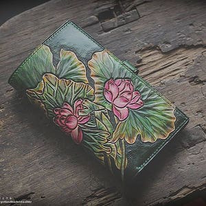 LOTUS LEDER Geldbörse, Handbemalte Geldbörse, Handgemachtes Leder Geschenk, Handpunziert Leder Geldbörse, Jubiläum Geburtstag, Benutzerdefinierte Einzigartige Geldbörse