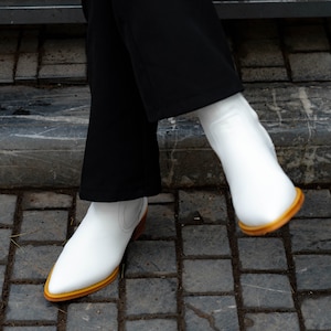 Botas Vincent Lukas de piel de vaca blanca hechas a mano para hombre, zapatos de tacón cubano para hombre, zapatos minimalistas, zapatos de cuero para hombre, zapatos descalzos para hombre