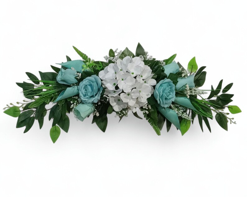 Est026 Aqua Roses, White Hydrangea 25