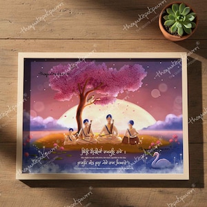 以下が含まれることがあります： 夜の大きなピンクの花が咲く木の下に座る4人の人物のデジタルイラストが描かれた、長方形の額入りプリント。大きな月、白い白鳥、グルムキー文字が見える。フレームは明るい木製で、木製の表面に置かれている。