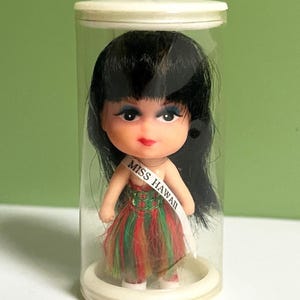ヴィンテージ ミス ハワイ ドール：1970年代 リドル キドルズ スタイル、香港