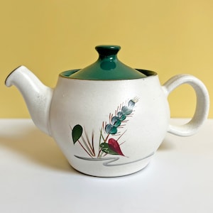 Denby Greenwheat small teapot, 0.75 pint hand painted stoneware individual teapot 50s 60s