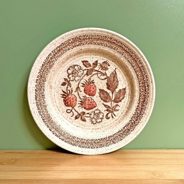 Churchill Wild Strawberry side plate, Homespun Stonecast Range hand painted stoneware tea plate 1970s, individually available