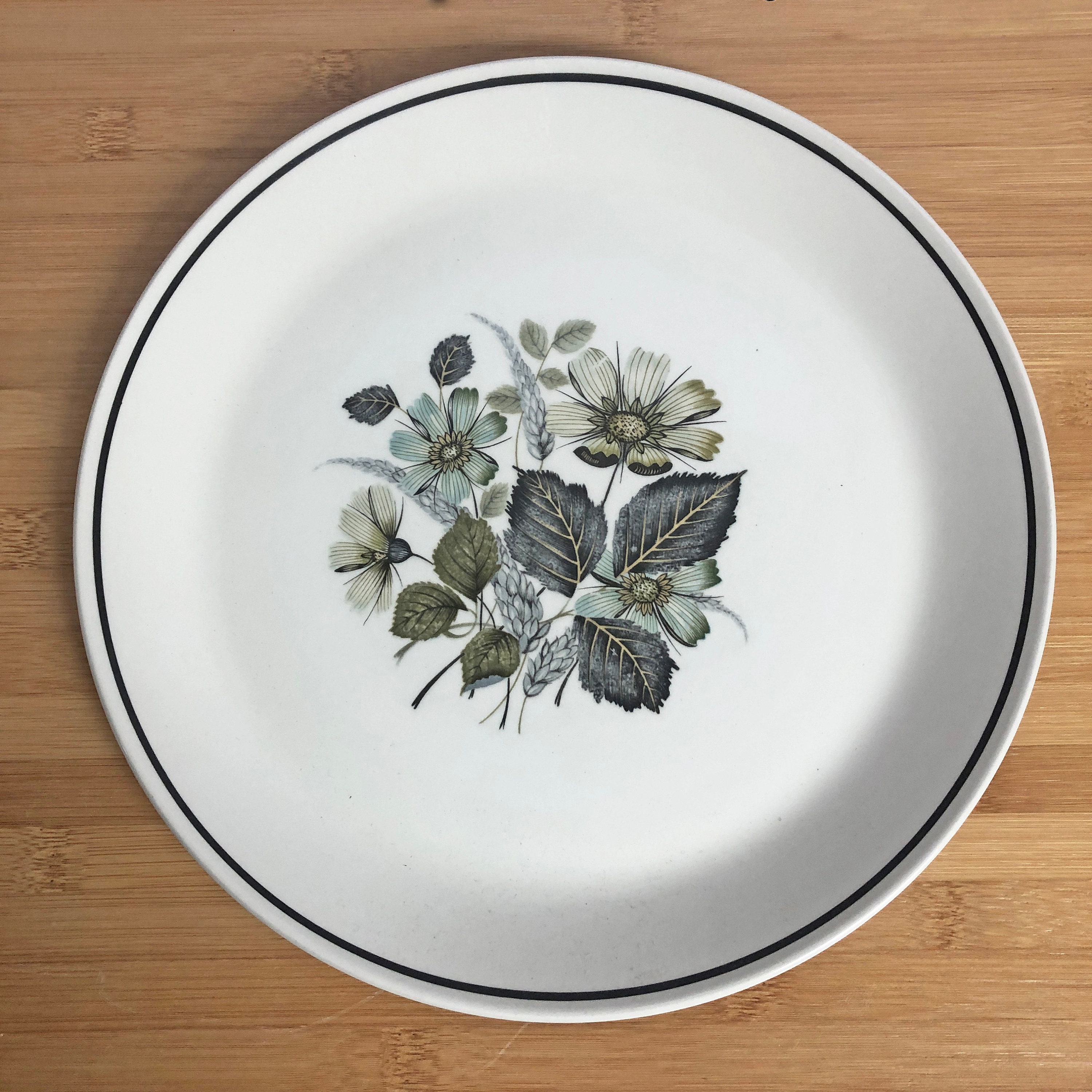 ワイルドムーア ディナープレート、ジョンソンブラザーズ アイアン