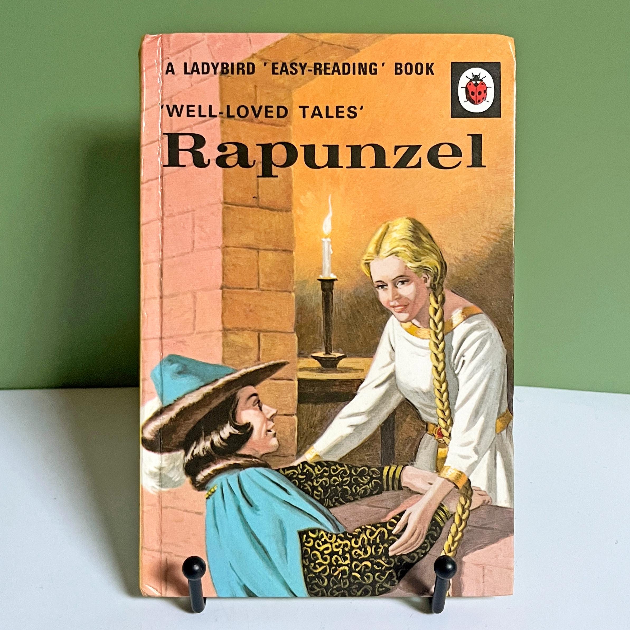 洋書 Family Ladybird Books Swiss Family Robinson (Ladybird