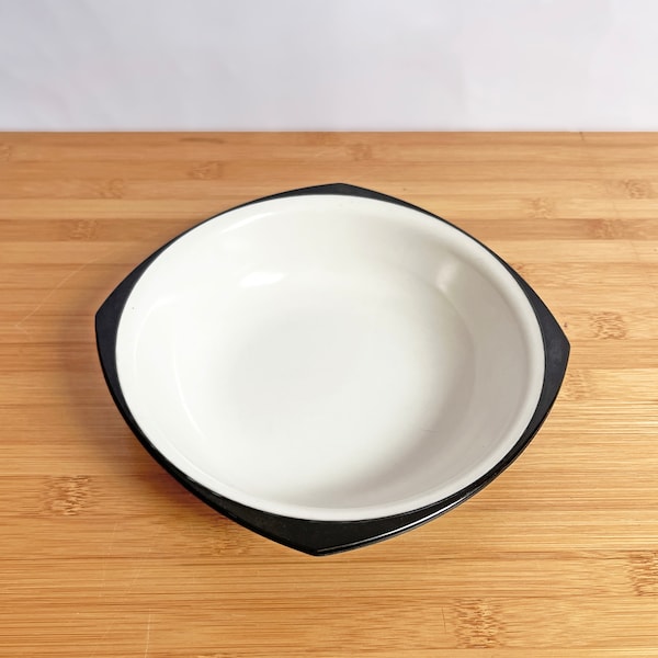 Black & white retro melamine bowl, stylish retro Argosy Ware Melmex 16.5cm 6.5" atomic design plastic bowl