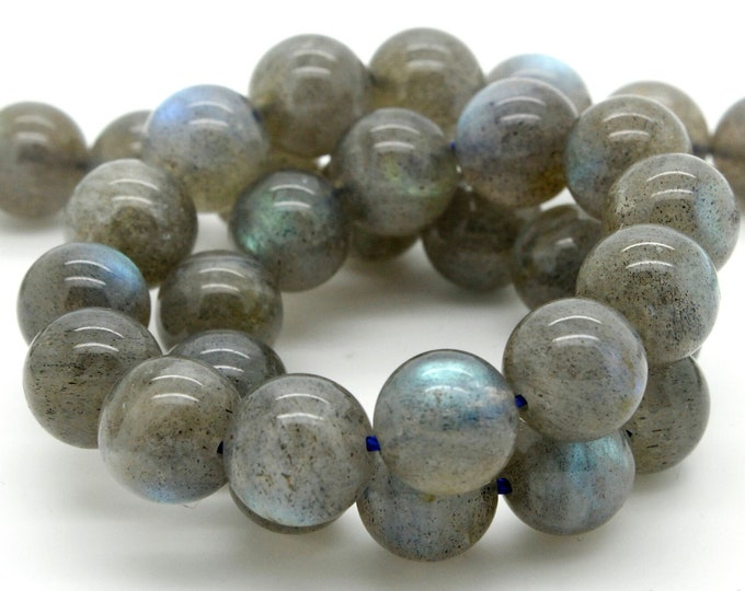 Natural Labradorite (Grade AAA) Smooth Polished Round Ball Sphere Gemstone Beads - RN41