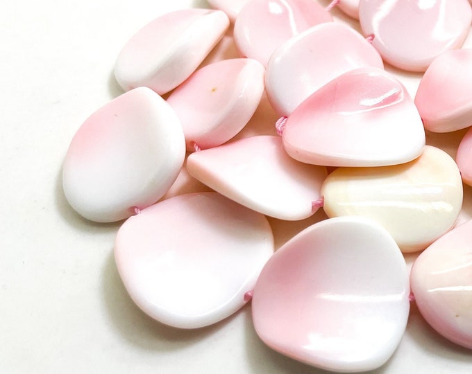 Natural Queen Conch Shell Beads, Pink Queen Conch Shell Petals Flat Curved Smooth Polished Gemstone Beads - PG275E
